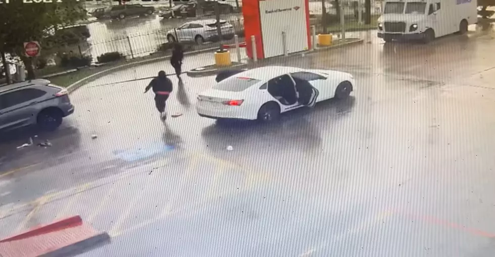 Gunfire Seen in Attempted Armored Truck Robbery in Texas