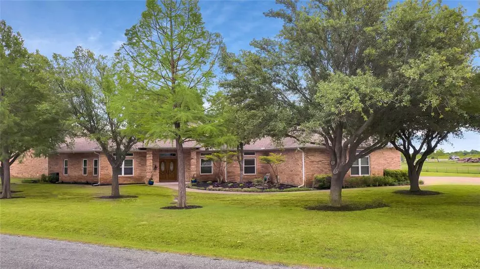 This Regular House Has A Cool Texas Shaped Surprise Inside
